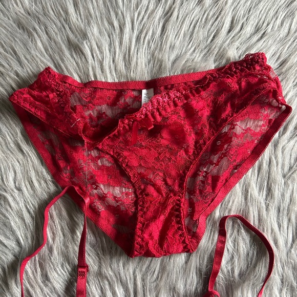 Inteco Intimates Two Piece Lingerie Set Womens Bra Size 36C Panty Medium/6 Red - Picture 3 of 5